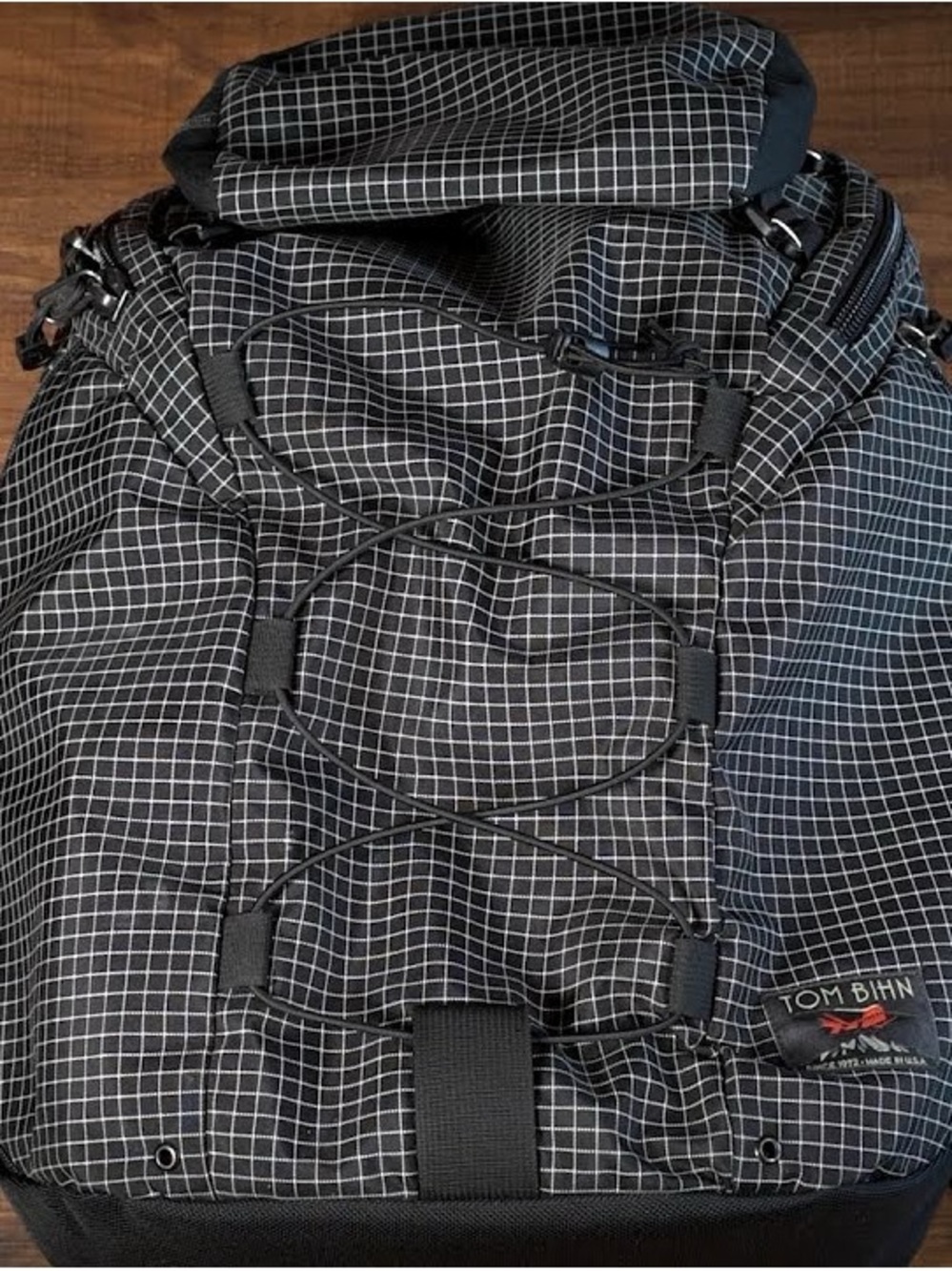 *IN SEARCH OF* Tom Bihn Smart Alec in OG/UV - Picture 2 of 2